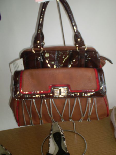 Bolsa Marron alça curta - couro sintético